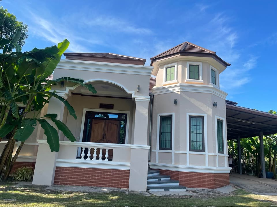 ເຮືອນໃຫ້ເຊົ່າ 1