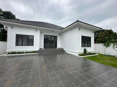 带土地出售房屋