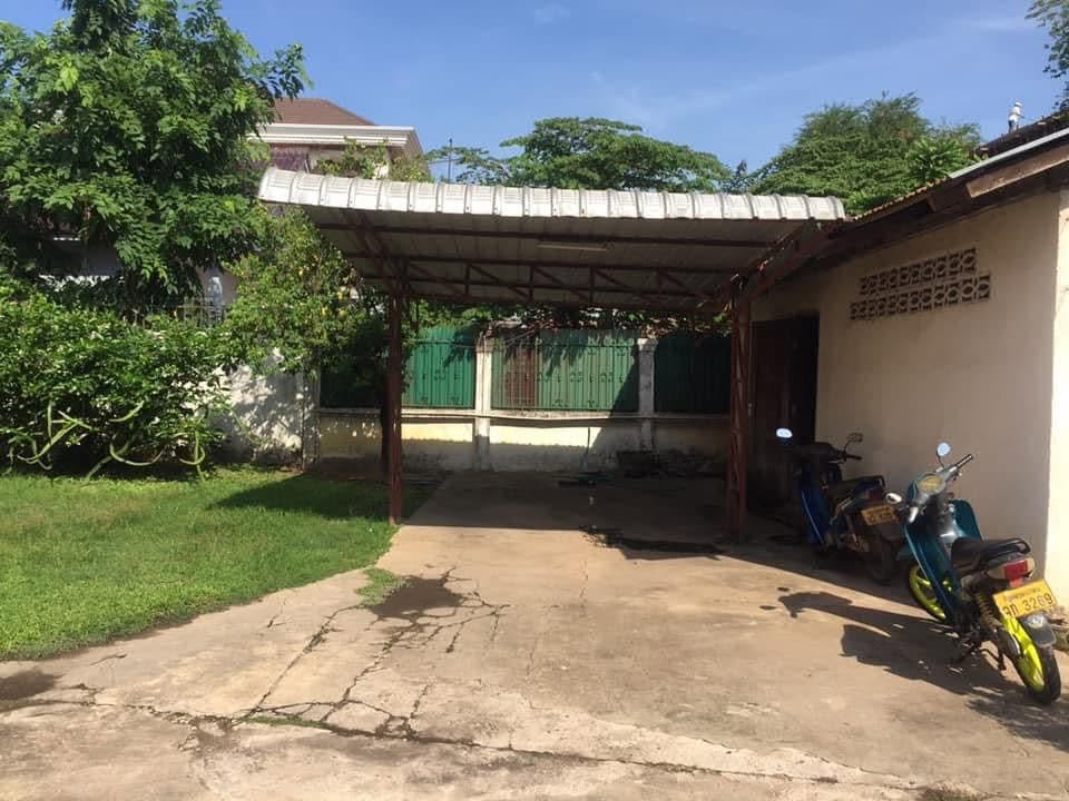 ເຮືອນໃຫ້ເຊົ່າ 3