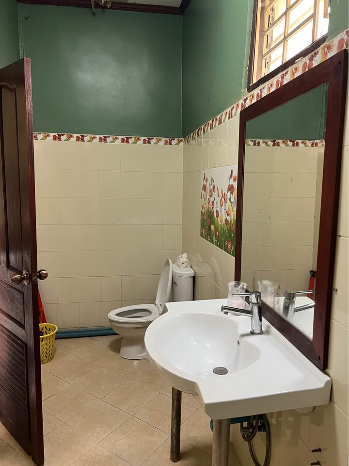 ດິນພ້ອມເຮືອນ 5