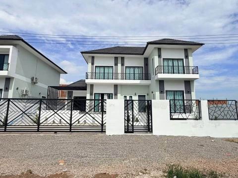 ເຮືອນວິນລ່າປຸກໃໝ່ງາມໆ ຕັ້ງຢູ່ບ້ານໂນນສະຫວ່າງແຖວຕະຫຼາດສີໄຄເມືອງສີໂຄດຕະບອງນະຄອນລວງວຽງຈັນ