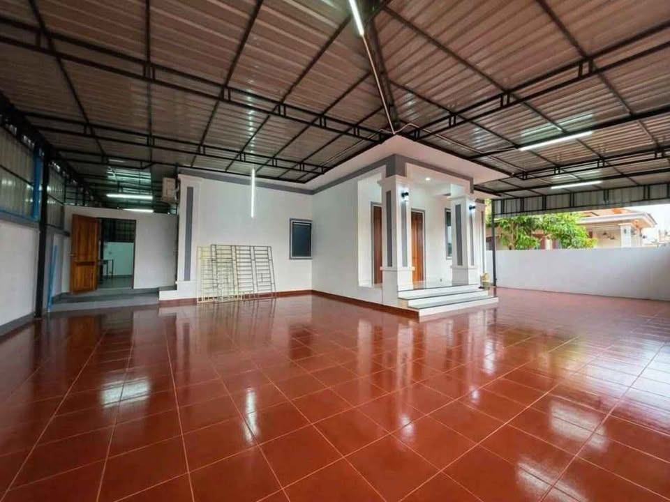 ຂາຍດິນພ້ອມເຮືອນປຸກໃໝ່ ໃກ້ຕະຫຼາດນາແຄ 5