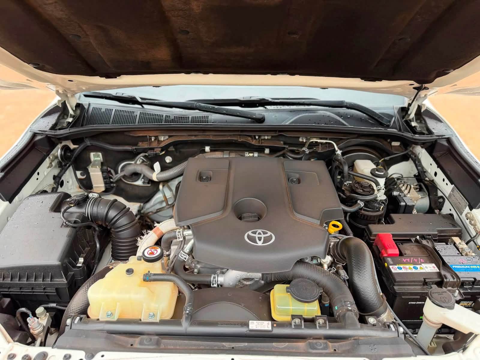 toyota fortuner hiplus 4