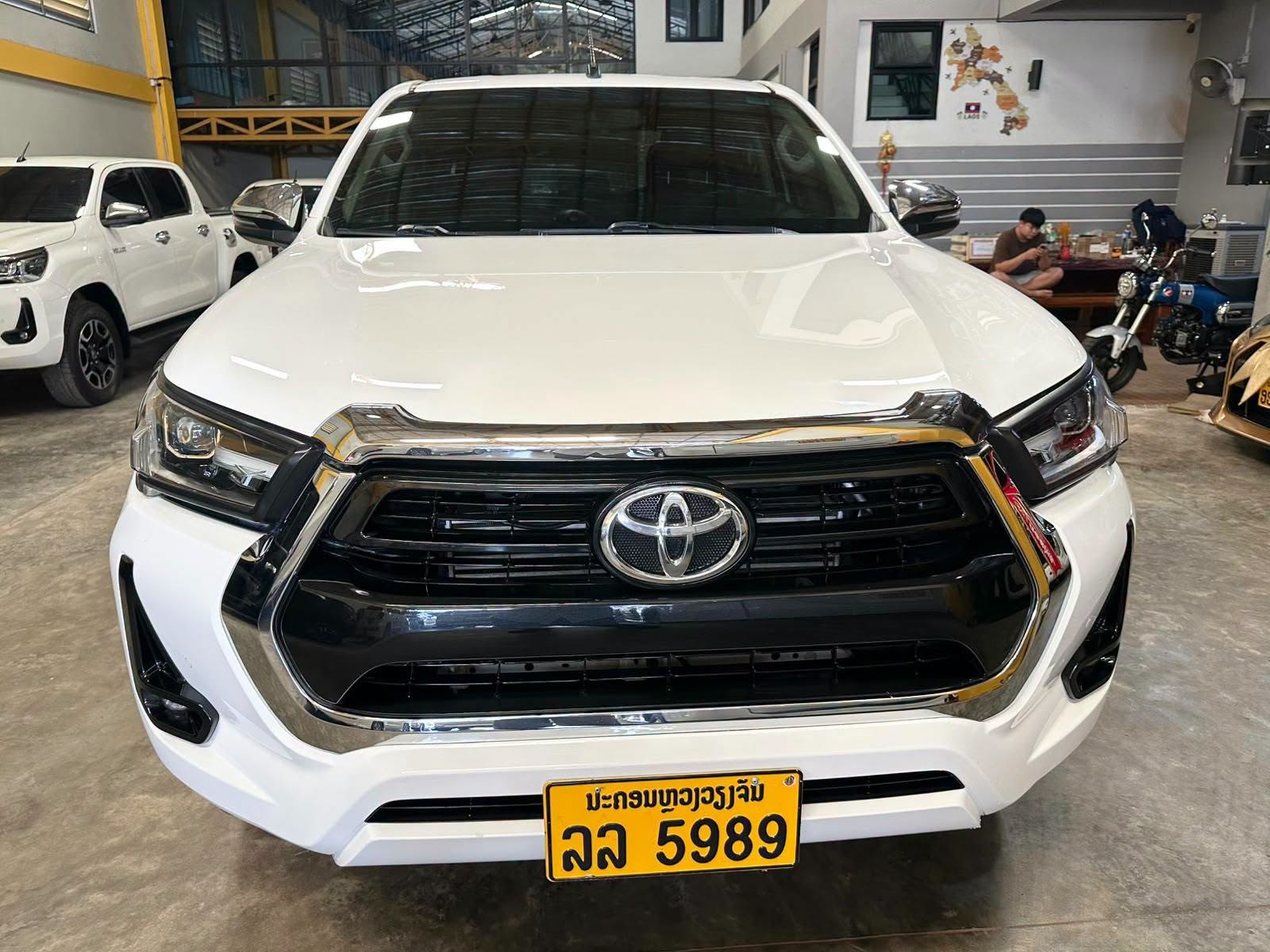 ຂາຍລົດ ລີໂວ2021 ກະປຸກ ໂຟວີນ ຊ້າຍເດີມ ສູນລາວ ຈັກ2,8 1