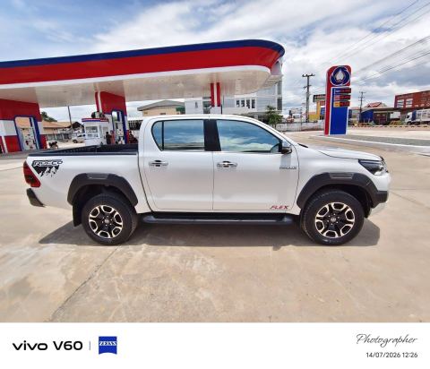 TOYOTA REVOກະປຸກລຸ້ນສູງກະເທີຍຍ້າຍປີ2023ເອກະສານຖອນໂອນໄດ້ທຸກແຂວງຄົບ