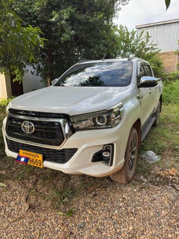 Toyota Revo 2018 Auto
