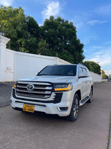 TOYOTA LANDCRUISER